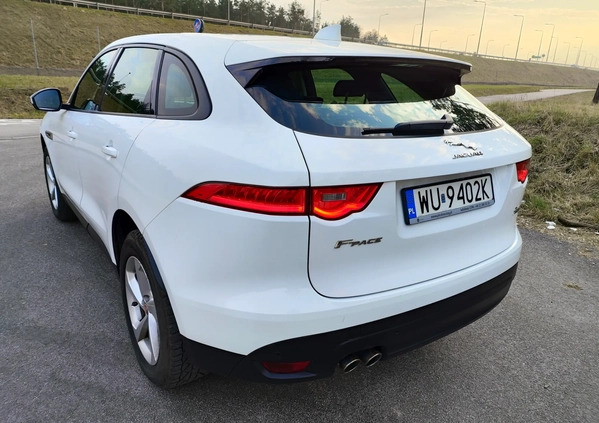 Jaguar F-Pace cena 89800 przebieg: 101000, rok produkcji 2017 z Ząbki małe 172